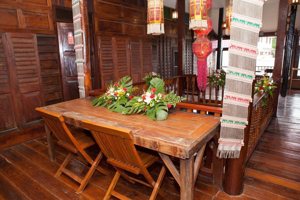 Baan Are Gong Riverside Homestay Phra Nakhon Si Ayutthaya Exterior foto